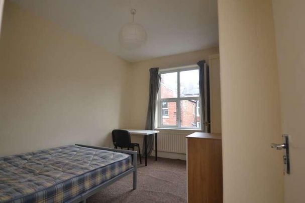 Latchmere Road, Fallowfield, Manchester, M14 - Photo 1