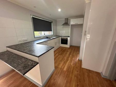 Three Bedroom unit - Photo 2