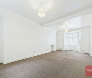 Terraced House to rent on - Photo 4