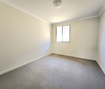 Adorable & Spacious Family Home - Photo 6