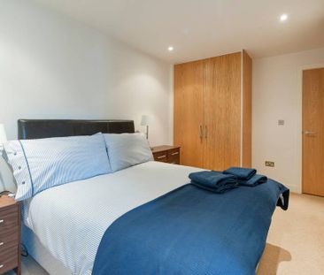 1 Bed Flat, Central Quay North, BS1 - Photo 2
