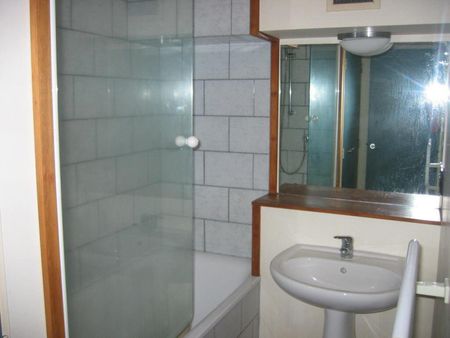 Loft Style Living - Photo 4