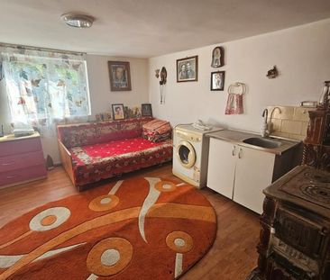 Inchiriere 2 case Draganu - cazare muncitori - Fotografie 1