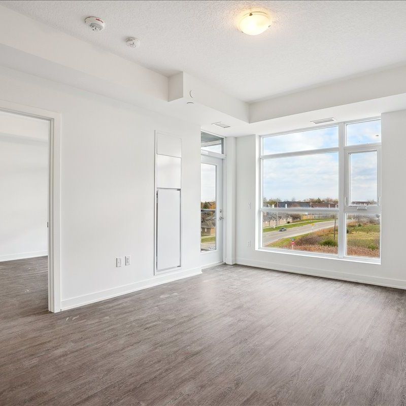 For Lease - 600 North Service Road Unit# 420, Hamilton, Ontario - Photo 1