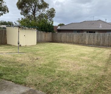 THIS PROPERTY FEATURES: - Photo 6