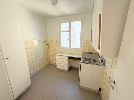 Pont 8 – 2.5 pièces – 2 ème - Photo 3