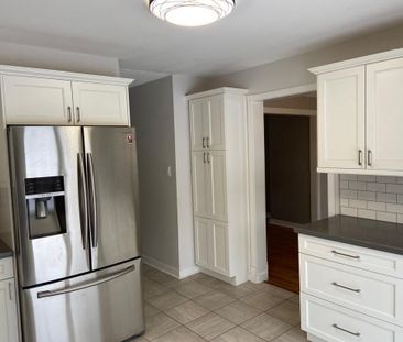 For Lease - 146 Fanshawe Drive, Brampton, Ontario - Photo 1