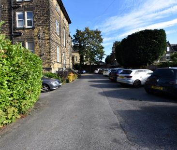 1 bedroom Flat in Springwood Road, Leeds - Photo 4