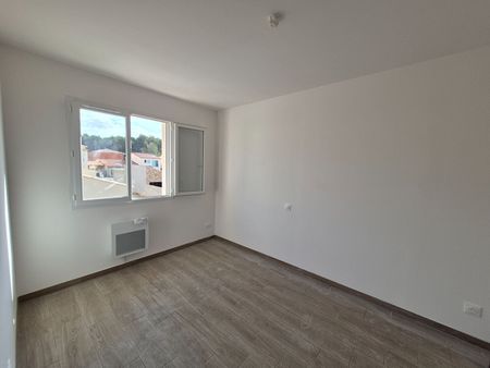 House - Photo 4