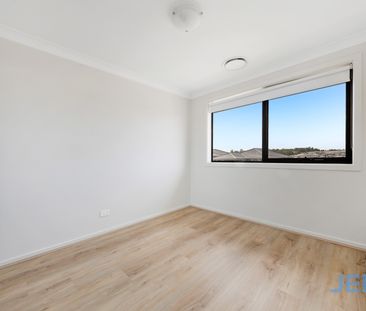 107 Hannanford Ave, Box Hill NSW 2765 - House For Rent | Domain - Photo 2