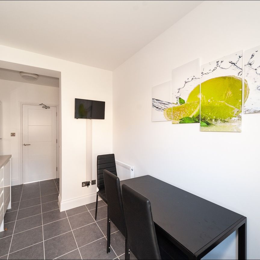 Studio Flat, South Norwood, SE25 - Photo 1