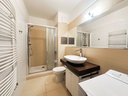 Pronájem bytu 1+kk 35 m² - Photo 1