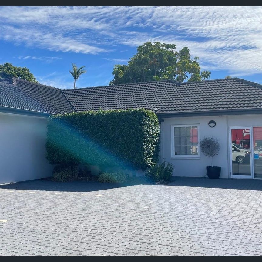 3-Bedroom Home in Prime Marion Location - Photo 1