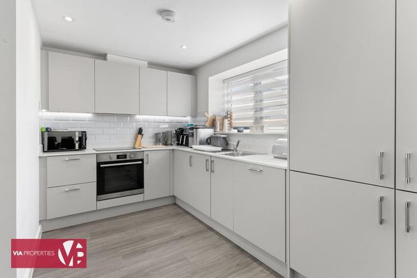 2 bedroom apartment to rent - Photo 1