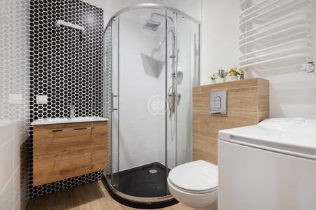 Nowa kawalerka w bloku z 2021r - Photo 3