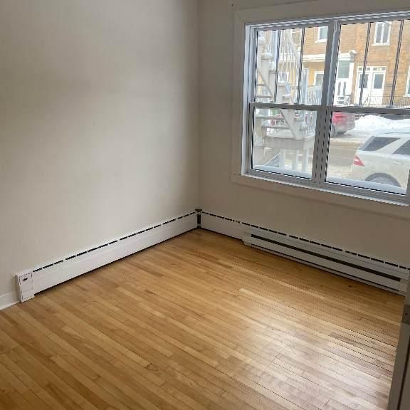 Cession de bail à Limoilou 4 1/2 - 1370$ - Photo 1