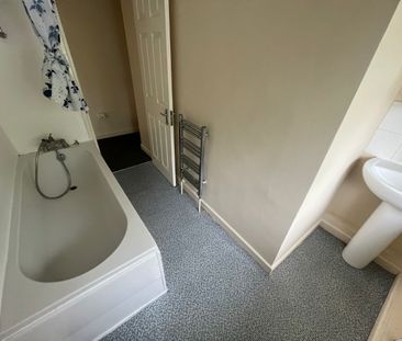 1 bed maisonette to rent in Rockingham Way, Stevenage, SG1 - Photo 2