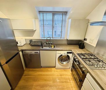 2 bedroom maisonette to rent - Photo 5