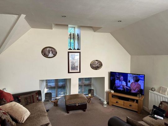 2 bedroom apartment to rent - Photo 1