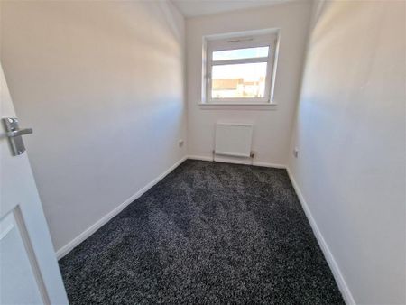 4 bedroom terraced house to rent - Photo 2
