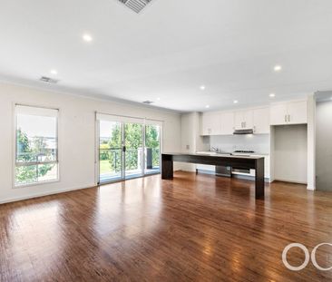 Open the Door to Elevated Living - Photo 2