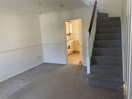 Cartmel Priory, Riverfield Drive, MK41 - Photo 2