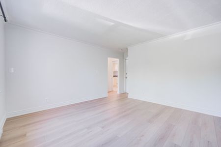 For Lease - 882 Broadview Avenue Unit# Unit 6, Toronto, Ontario - Photo 2