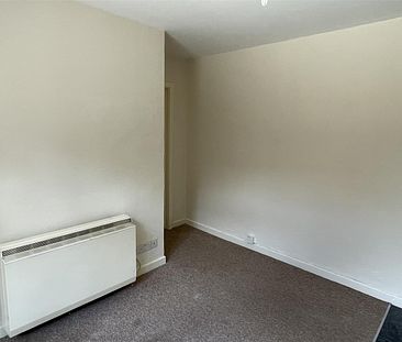 1 Bed Flat - Photo 1