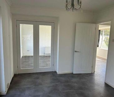 Victoria Drive, Bognor Regis, PO21 - Photo 4