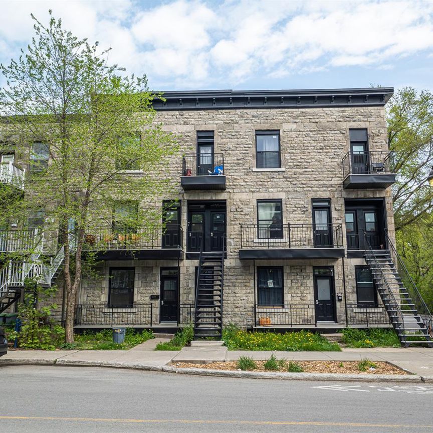 7 1/2 - 4956 Rue La Fontaine, Montréal - Photo 1