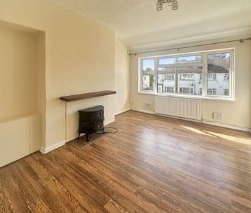 2 bedroom maisonette to rent - Photo 5