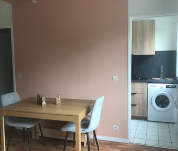 Location Appartement 1 pièce - Photo 3