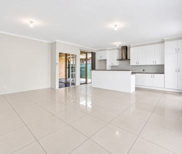 Stylish and Low-Maintenance Living in Paralowie - Photo 3