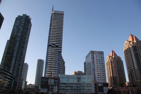 For Lease - 4065 Confederation Parkway Unit# 517, Mississauga, Ontario - Photo 4