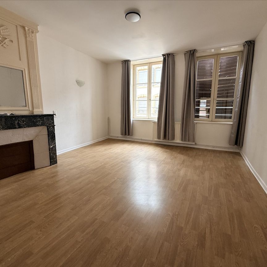 Location Appartement 4 pièces 108m² - Photo 1