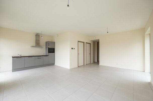 Nieuwbouwappartement met ruim terras in Deurne - Photo 1