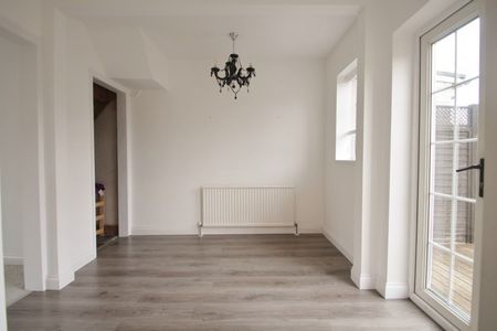 Hamilton Road, Feltham, Middlesex,TW13 - Photo 4