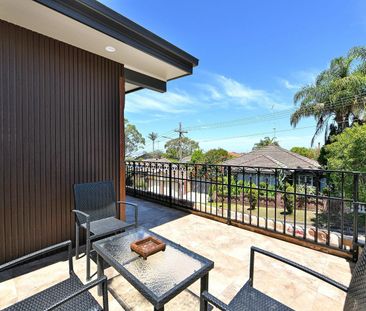 Brand New FULLY FURNISHED 2 Bedroom with Stunning Views – Water Inc... - Photo 6