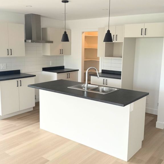 Grand 5 ½ Neuf| Idéal Pour Famille - Photo 1