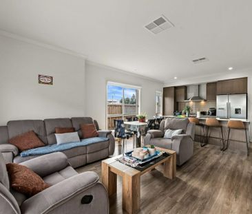 112 Farm Road, Werribee VIC, Belconnen - Photo 1