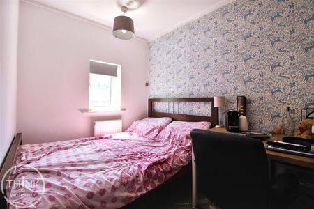 2 Bedroom House to let - Photo 4