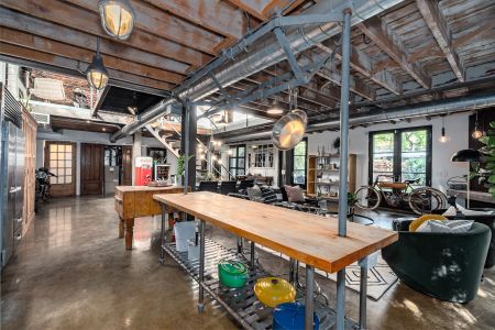 For Lease - 9 Peyton Lane, Toronto, Ontario - Photo 2