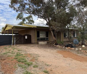 Four Bedroom Home in Gillen - Photo 6