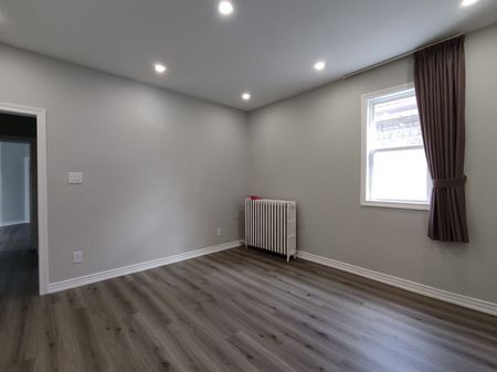 For Lease - 250 Sixth Street Unit# 4, Toronto, Ontario - Photo 4