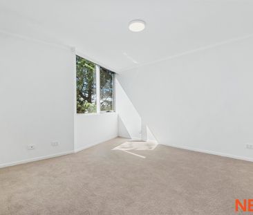 Sophisticated Urban Living in the Heart of Canberra - Photo 4