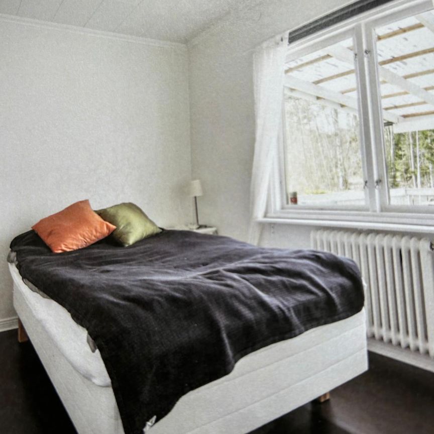 Södra Parkhemsvägen, Tullinge - Photo 1