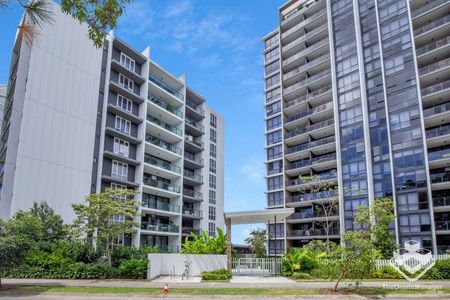 CIENNA VARSITY RIDGE - 2 Bedroom Executive Apartment - Photo 5