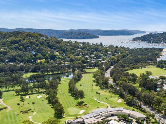 Elegant Townhouse � Quiet, Spacious and Ultra Convenient � Available for a 6 month lease Only - Photo 1