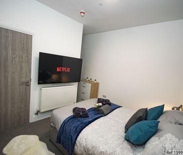 1 bed Penthouse in 60 Wellington Road , Camborne, TR14 7LQ - Photo 4