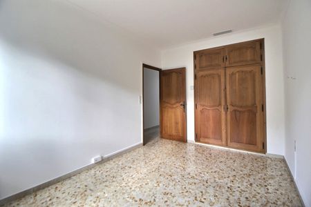 Charmante villa de 199.78 m2 - 5 chambres - quartier résidentiel - terrain arboré de 1 000 m², - Photo 5